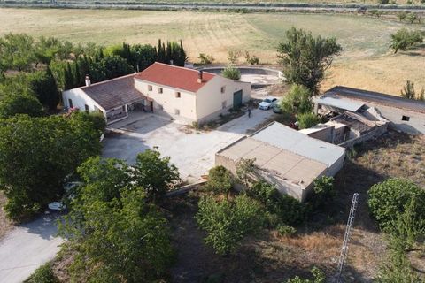 Landejendom i Baza, Granada, Baza - € 315.000 | Ref: v2947 - foto 1