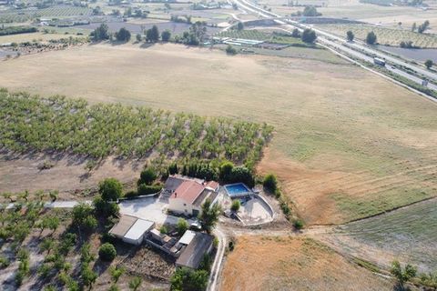 Landejendom i Baza, Granada, Baza - € 315.000 | Ref: v2947 - foto 2