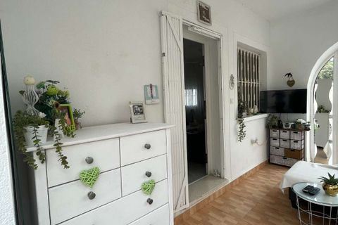 Villa a Orihuela, Alicante, Orihuela - € 389.000 | Ref: C-1085 - foto 7