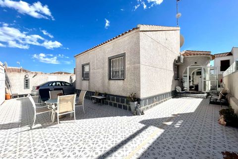 Villa a Orihuela, Alicante, Orihuela - € 389.000 | Ref: C-1085 - foto 4