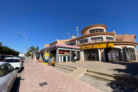 Villa a Orihuela, Alicante, Orihuela - € 389.000 | Ref: C-1085 - foto 43