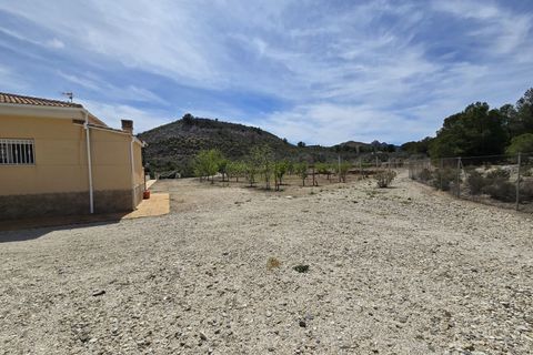 Villa i Sax, Alicante, Sax - € 499.995 | Ref: 5033 IVE13841 - foto 30