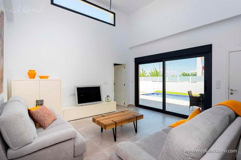 Villa i Daya Nueva, Alicante, Daya Nueva - € 453.000 | Ref: N-7050219 - foto 3
