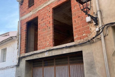 Villa i Mogente, Valencia, Mogente - € 120.000 | Ref: 03688/399 - foto 1