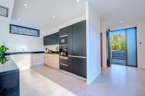 Villa i Le Rouret, Alpes-Maritimes, Le Rouret - € 1.995.000 | Ref: HH-16015313 - foto 10