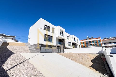 Stadthaus in Corroios, Setubal, Corroios - € 765.000 | Ref: NL - SON 012 - Foto 3