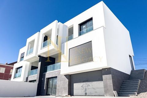 Byhus i Corroios, Setubal, Corroios - € 697.500 | Ref: NL - SON 014 (2) (2) (2) - foto 4