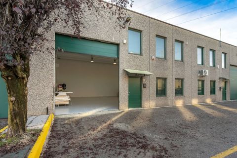 Erhvervsejendom i Bagnatica, Bergamo, Bagnatica - € 195.000 | Ref: MD-BAG - foto 3