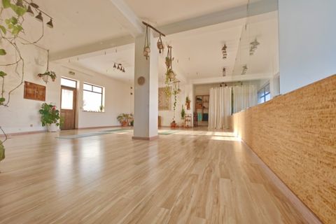 Erhvervsejendom i Ferrel, Leiria, Ferrel - € 380.000 | Ref: BL1313 - foto 1