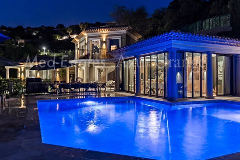 Villa i Sainte-Maxime, Var, Sainte-Maxime - € 3.500.000 | Ref: 86145313 - foto 27