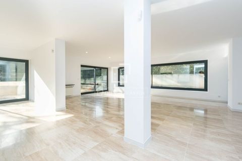 Villa a Valldoreix, Barcelona, Valldoreix - € 1.840.000 | Ref: STC65309 - foto 7