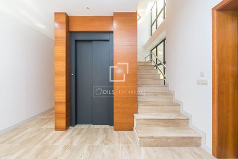 Villa a Valldoreix, Barcelona, Valldoreix - € 1.840.000 | Ref: STC65309 - foto 14