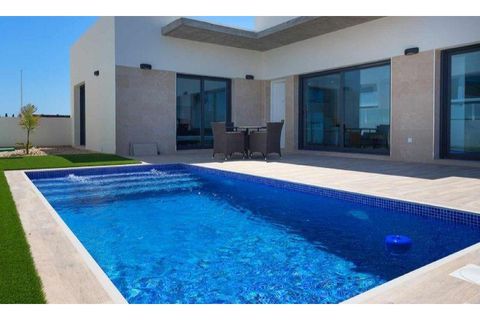 Villa i Daya Nueva, Alicante, Daya Nueva - € 388.000 | Ref: N3758 - foto 1