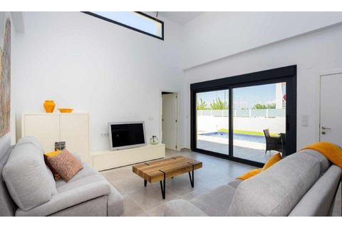 Villa i Daya Nueva, Alicante, Daya Nueva - € 388.000 | Ref: N3758 - foto 4
