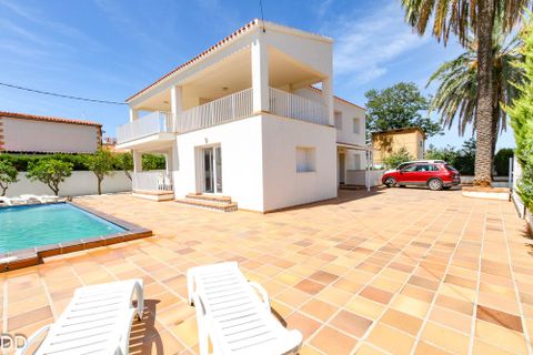 Villa i Denia, Alicante, Denia - € 975.000 | Ref: 940-DE - foto 32