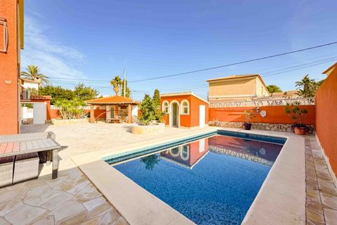 Villa i Denia, Alicante, Denia - € 970.000 | Ref: 995-DE - foto 2