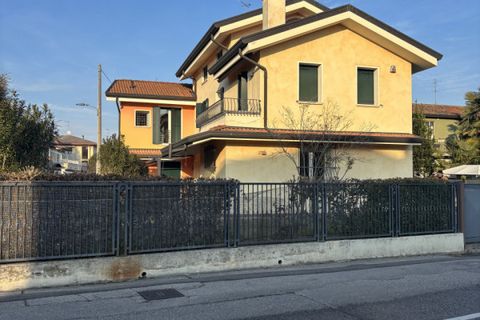 Villa a Padua, Padua, Padua - € 680.000 | Ref: V680PP - foto 40