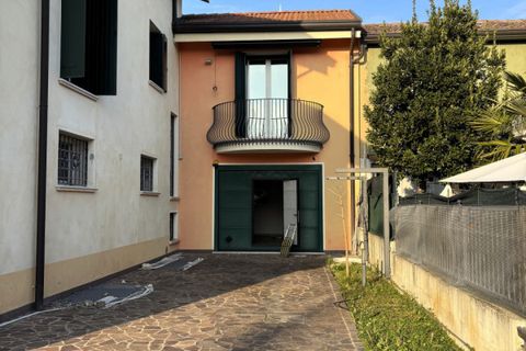 Villa a Padua, Padua, Padua - € 680.000 | Ref: V680PP - foto 2