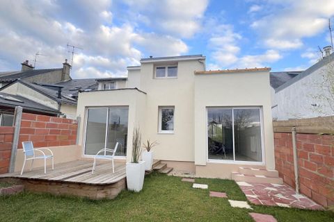 Villa i Le Mans, Sarthe, Le Mans - € 338.000 | Ref: 432753GUM - foto 1