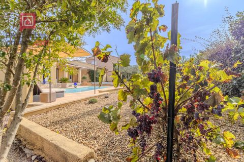 Villa a Saint-Didier, Vaucluse, Saint-Didier - € 495.000 | Ref: 410584YPSC - foto 8