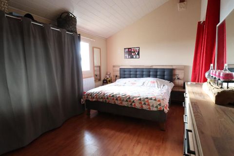 Villa i Chaptuzat, Puy-de-Dome, Chaptuzat - € 320 000 | Ref: 427960JUI - foto 8