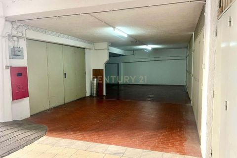 Garage i Amadora, Lisbon, Amadora - € 65.000 | Ref: C0222-06703 - foto 6