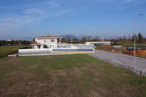 Helårsgrund i Brescia, Brescia, Brescia - € 200.000 | Ref: AS608 - foto 4