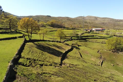 Villa i Vieira do Minho, Braga, Vieira do Minho - € 145.000 | Ref: C0256-01158 - foto 1