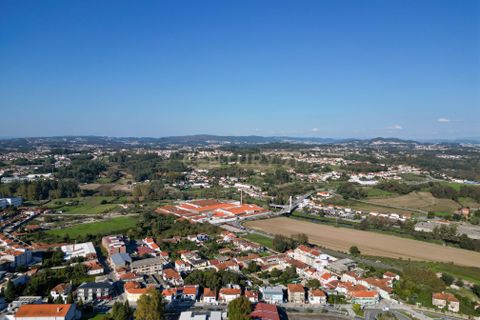 Helårsgrund i Santo Tirso, Porto, Santo Tirso - € 4.000.000 | Ref: C0256-03092 - foto 9