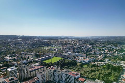 Helårsgrund i Santo Tirso, Porto, Santo Tirso - € 4.000.000 | Ref: C0256-03092 - foto 19