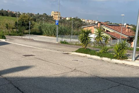 Helårsgrund i Vasto, Chieti, Vasto - € 300.000 | Ref: 5347 - foto 9