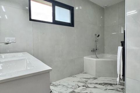 Villa i Chassieu, Rhone, Chassieu - € 639 000 | Ref: 432699ASIO - foto 9