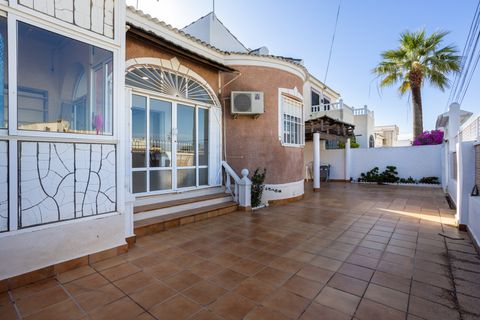 Villa a Torrevieja, Alicante, Torrevieja - € 330.000 | Ref: MLSC8622866 - foto 34