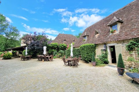 Villa a Issigeac, Dordogne, Issigeac - € 795.000 | Ref: BVI65288 - foto 2