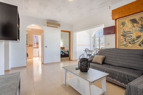 Villa a Torrevieja, Alicante, Torrevieja - € 330.000 | Ref: AG19MLSC8622866 - foto 11