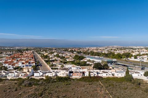 Villa a Torrevieja, Alicante, Torrevieja - € 330.000 | Ref: AG19MLSC8622866 - foto 43