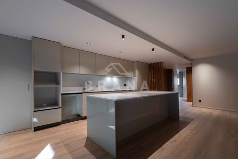 Apartament a Braga, Braga, Braga - € 1.500/mes | Ref: BRN 1228/25 MA - foto 14