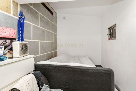 Lejlighed i Queluz, Lisbon, Queluz - € 260.000 | Ref: C0221-03802 - foto 20