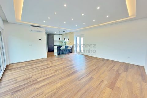 Villa i Matacaes, Lisbon, Matacaes - € 449.500 | Ref: 3352-V3UAM - foto 2