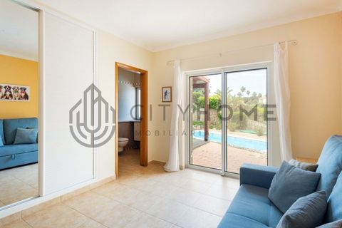 Villa a Estombar, Faro, Estombar - € 1.195.000 | Ref: City-25-100C - foto 8