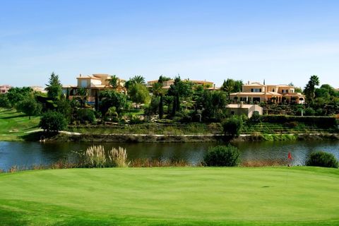 Villa a Estombar, Faro, Estombar - € 1.195.000 | Ref: City-25-100C - foto 24