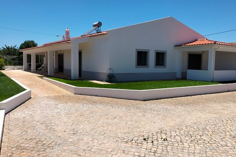Bungalow i Moncarapacho, Faro, Moncarapacho - € 240.000 | Ref: MLT/0022/2025 - foto 1