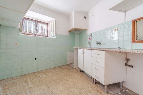 Erhvervsejendom i Setubal, Setubal, Setubal - € 260.000 | Ref: C0498-00199 - foto 2