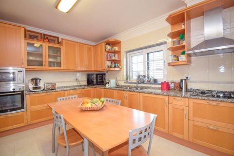 Villa i Carcavelos, Lisbon, Carcavelos - € 918.000 | Ref: C0364-05337 - foto 12