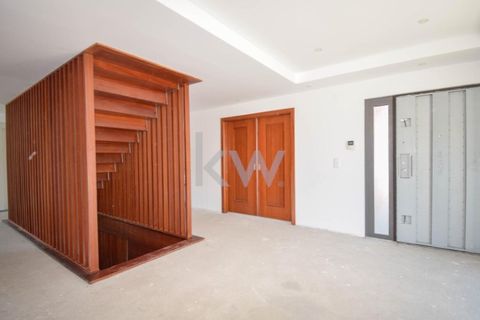 Villa i Carnaxide, Lisbon, Carnaxide - € 2.000.000 | Ref: KWPT-003774 - foto 9