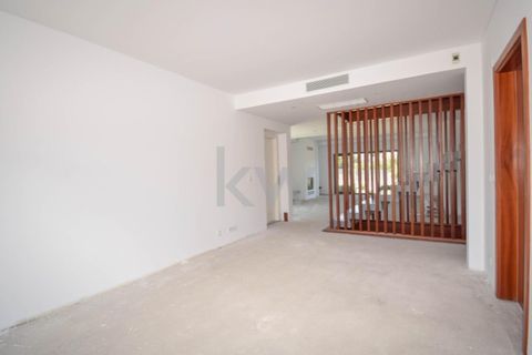 Villa i Carnaxide, Lisbon, Carnaxide - € 2.000.000 | Ref: KWPT-003774 - foto 20