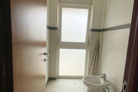 L'establiment comercial a Lecce, Lecce, Lecce - € 400/mes | Ref: 400taranto - foto 13