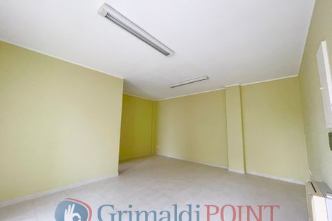 L'establiment comercial a Lecce, Lecce, Lecce - € 400/mes | Ref: 400taranto - foto 16