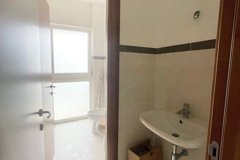 L'establiment comercial a Lecce, Lecce, Lecce - € 400/mes | Ref: 400taranto - foto 18