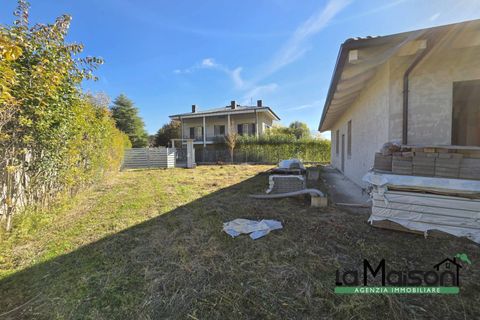 Villa a Ivrea, Turin, Ivrea - € 430.000 | Ref: 214LM - foto 6
